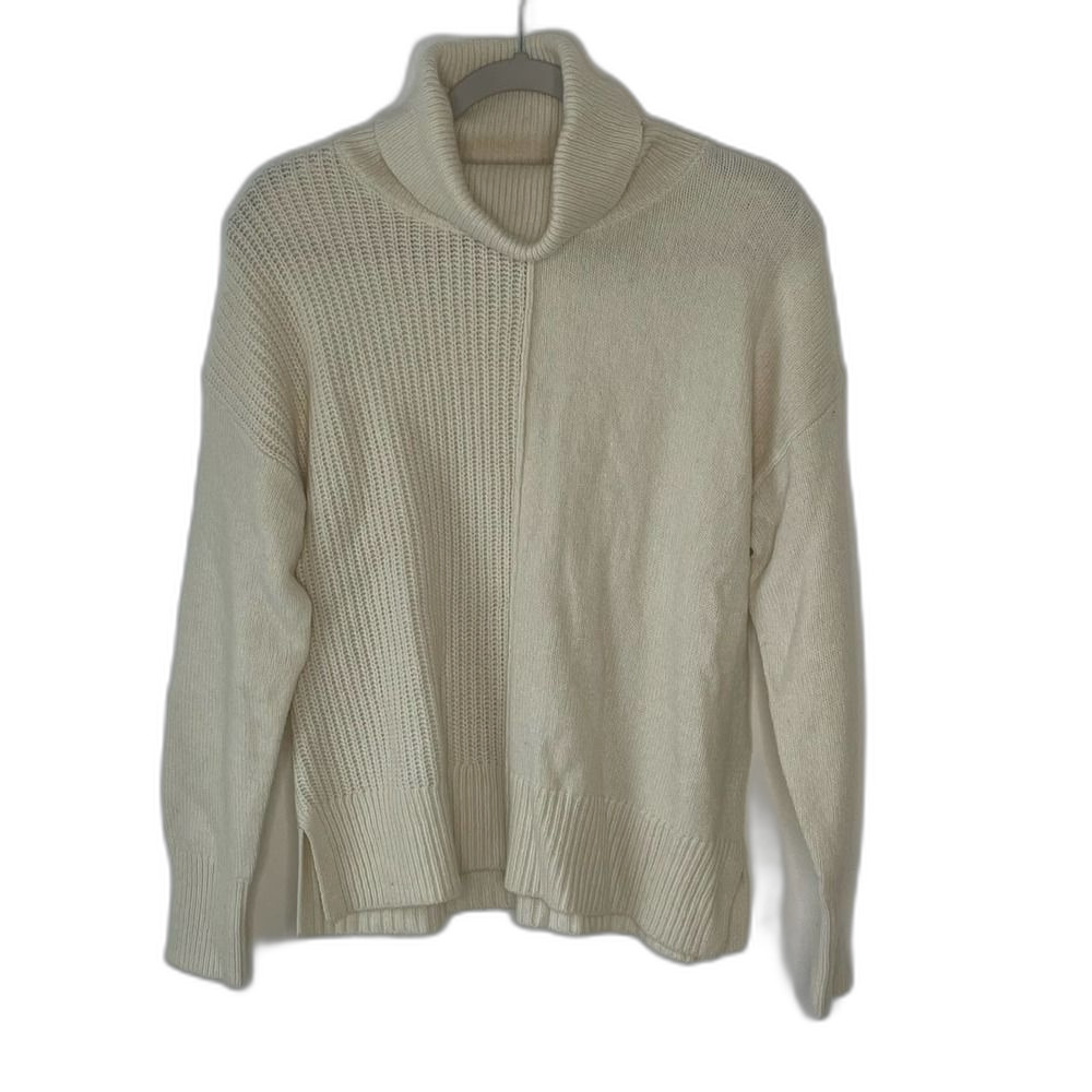 Rachel Zoe Cream Wool Blend Turtleneck Ribbed Sweater sz. Medium #AC